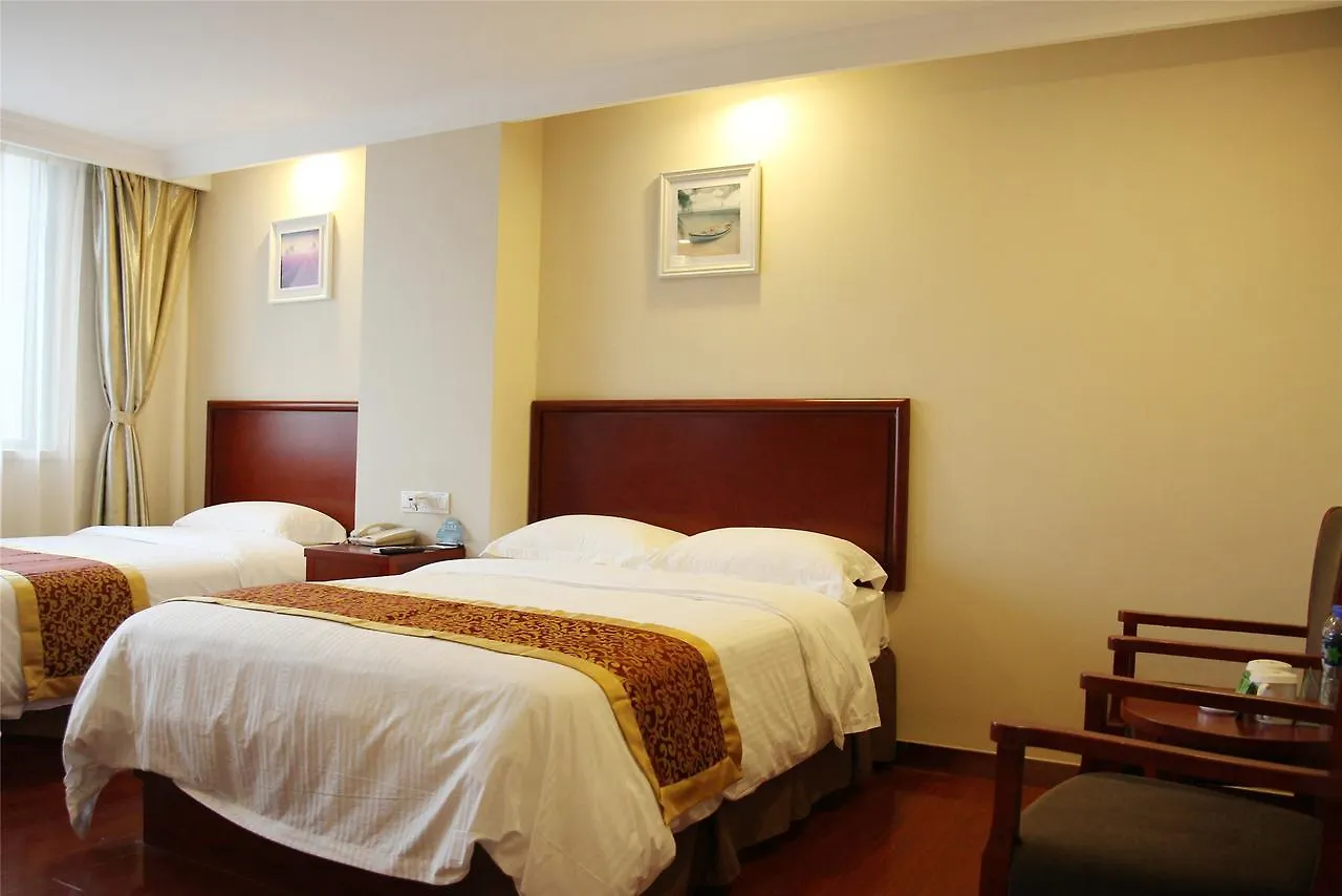 Greentree Inn Henan Jiaozuo Mengzhou Huifeng Road Express Hotel