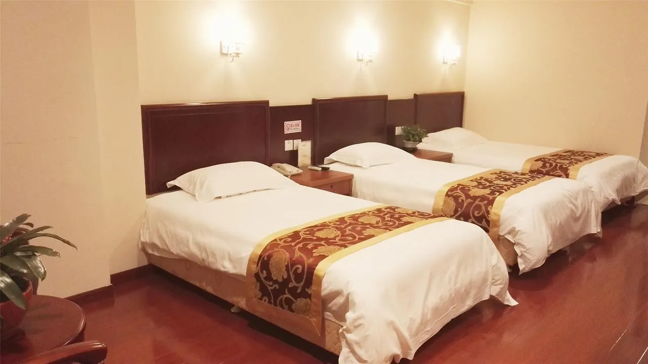 Greentree Inn Henan Jiaozuo Mengzhou Huifeng Road Express Hotel